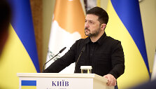 Volodymyras Zelenskis / PRESIDENT OF UKRAINE / ZUMAPRESS.com