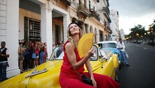 &bdquo;Chanel&ldquo; Havanos pagrindiniame bulvare pristatė Kubos įkvėptą kolekciją