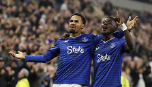 Ilimanas Ndiaye ir Idrissa Gueye 