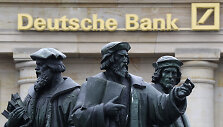 &bdquo;Deutsche Bank&ldquo; problemos gali virsti didžiule krize