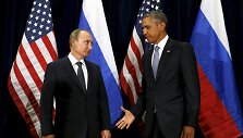 Barackas Obama i&scaron;tiesia ranką Vladimirui Putinui