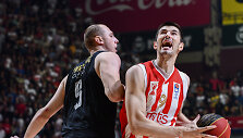 &bdquo;Partizan&ldquo; ir &bdquo;Crvena zvezda&ldquo; rungtynių akimirka