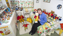 Doreen James kolekcionuoja me&scaron;kučio Ruperto žaislus