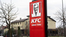 Puikios žinios legendinės KFC vi&scaron;tienos fanams: Kaune atidarytas ilgai lauktas pirmasis restoranas