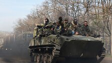 Rusų &scaron;arvuočai su &bdquo;žaliais žmogeliukais&ldquo; netoli Kramtorsko miesto