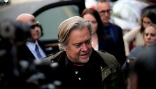 Steve'as Bannonas