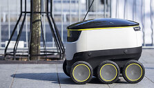 Estijos startuolio &bdquo;Starship Technologies&ldquo; gatvės robotai