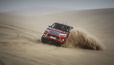 A&scaron;tuntos kartos &bdquo;Toyota Hilux&ldquo; bandymai Namibijoje