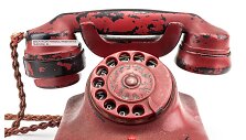 Aukcione bus parduodamas asmeninis Hitlerio telefonas