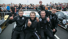 &bdquo;General Financing team Pitlane&ldquo; komandos vyrai Jonas Gelžinis, Sebastiaanas Bleekemolenas ir Benediktas Vanagas. 