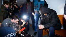Į Vilniaus apylinkės teismą atvedami sulaikytieji teisėjų korupcijos byloje