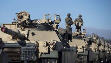 JAV tankai &bdquo;Abrams&ldquo;