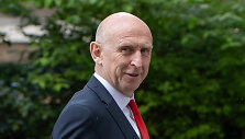 Johnas Healey / Thomas Krych / ZUMAPRESS.com