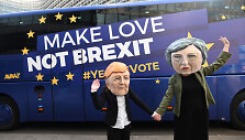 Angela Merkel, Theresa May