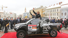 Pristatytas naujasis Benedikto Vanago automobilis, kuriuo jis lenktyniaus Dakaro ralyje