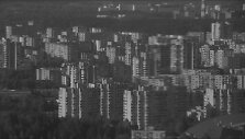 Kadras i&scaron; rež. Eitvydo Do&scaron;kaus filmo &bdquo;Čia buvo Vilnius&ldquo;