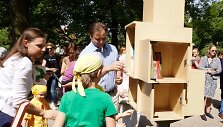 Bernardinų sode atidaryta lauko bibliotekėlė