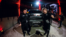 Benediktas Vanagas ir Kuldaras Sikkas važiuos į Dakarą nauju automobiliu &bdquo;Toyota GR DKR Hilux&ldquo;