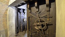 Karali&scaron;kasis bunkeris Italijoje Antrojo pasaulinio karo metu turėjo apsaugoti karalių Victorą Emmanuelį III-ąjį
