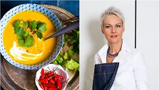 Nida Degutienė ir jos virta trinta moliūgų sriuba su rie&scaron;utų sviestu