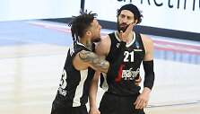 Danielis Hackettas ir Torkinė &Scaron;engelija CSKA aprangą i&scaron;keitė į &bdquo;Virtus&ldquo;.