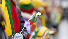 Kovo 11-osios proga, Baltijos valstybių vėliavų pakėlimo ceremonija