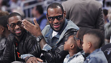 LeBronas Jamesas su sūnumis