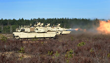 Karinės pratybos su JAV kariuomenės tankais &bdquo;Abrams&ldquo;