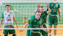 Lyderių akistatoje Marijampolės &bdquo;Sūduva&ldquo; namuose 3-2 (19:25, 25:21, 25:21, 19:25, 15:12) palaužė Kauno &bdquo;RIO-Starto&ldquo; tinklininkus.