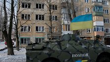 Rytų Ukrainoje nesiliaujant susirėmimams Kijevas pra&scaron;o pagalbos kovoje su Rusija