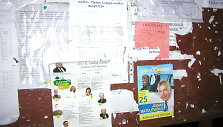 Rinkimai Lazdijų rajone: masiniai pavėžėjimai, plakatų plė&scaron;ymas, neblaivūs balsuotojai