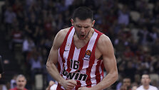 Kostas Papanikolaou