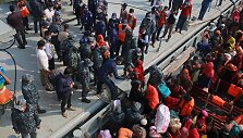Banglade&scaron;as į izoliuotą salą i&scaron;plukdė dar vieną, iki &scaron;iol didžiausią rohinjų grupę