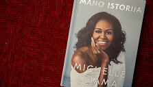  Michelle Obama knyga &bdquo;Mano istorija&ldquo;
