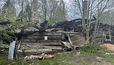 Sudegęs namas Mai&scaron;iagaloje, Pakalnės g.