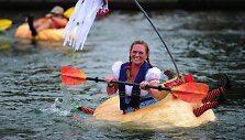 Moliūginių laivelių regata Oregono valstijoje