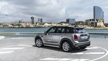 Hibridinis &bdquo;MINI Cooper S E Countryman All4&ldquo;