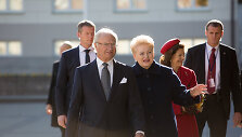 &Scaron;vedijos karali&scaron;koji &scaron;eima susitiko su prezidente Dalia Grybauskaite.