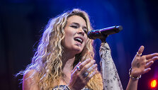 Joss Stone koncerto akimirka