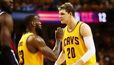 LeBronas Jamesas ir Timofejus Mozgovas