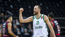 Artūras Milaknis