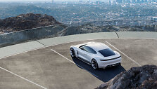 &bdquo;Porsche Taycan&ldquo;
