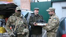 Labdara ir pie&scaron;iniai Ukrainos kariams