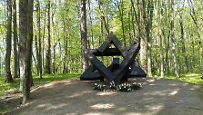 Memorialas Vidzgirio mi&scaron;ke 