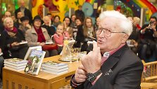 Algimanto Čekuolio knygos &bdquo;I&scaron; ko &scaron;aiposi pasaulis&ldquo; pristatymas Vilniuje