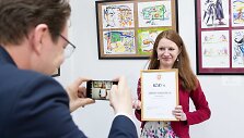 15min žurnalistei Birutei Davidonytei &ndash; Vilniaus universiteto apdovanojimas už žurnalistinius tyrimus