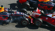 &bdquo;Red Bull&ldquo; pilotas Daniilas Kvyatas taranavo Sebastieną Vettelį