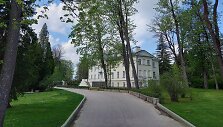 Restauruoti Auk&scaron;tosios Fredos dvaro sodybos rūmų fasadai