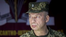 Ukrainos vyriausiasis ginkluotųjų pajėgų vadas Oleksandras Syrskis / HANDOUT / AFP