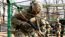Ukrainos 3-iosios atskiros &scaron;turmo brigados naujų karių mokymai